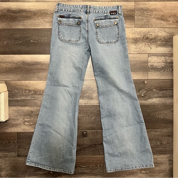 🚫SOLD🚫 Vintage Y2K Mudd Low Rise Wide Flare Jeans - Picture 2 of 4
